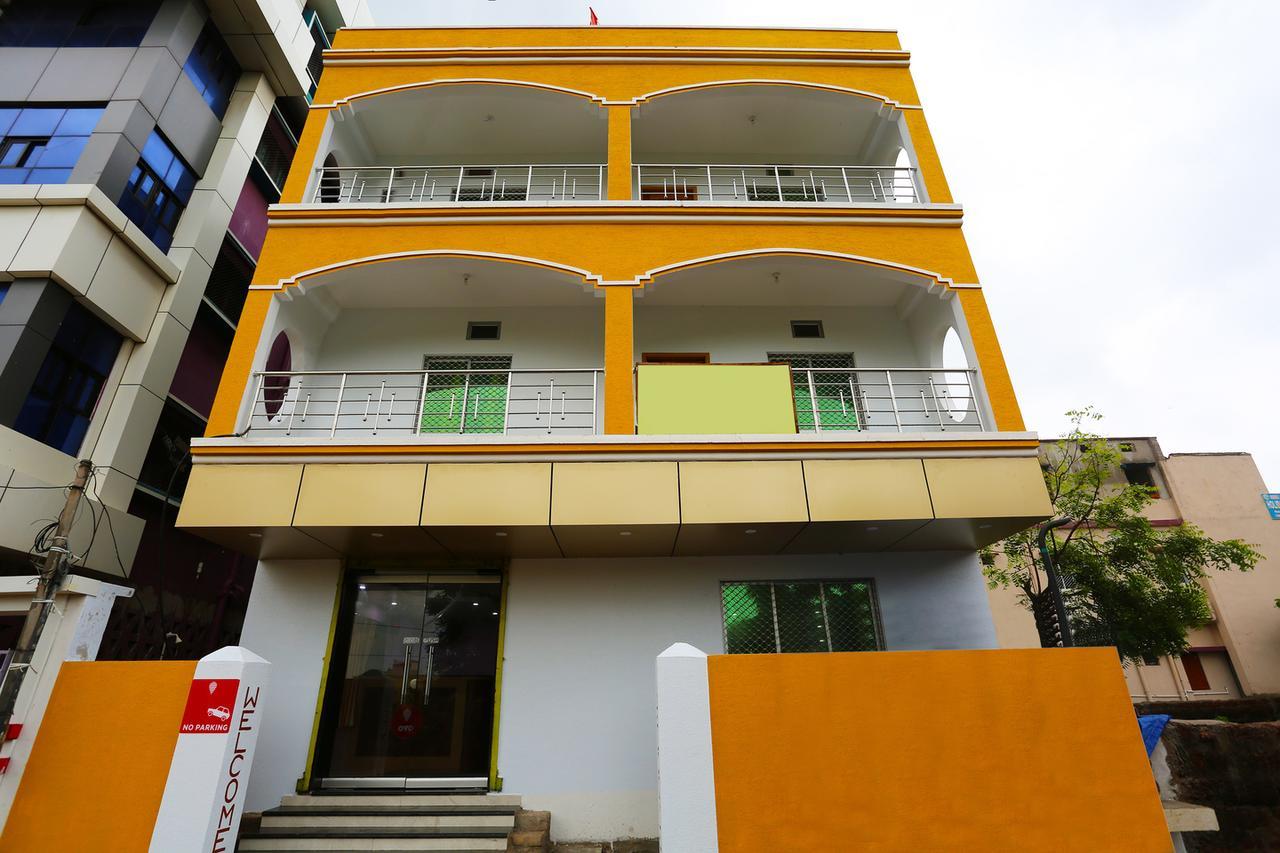Krishna Residency Hotel Puri Eksteriør billede