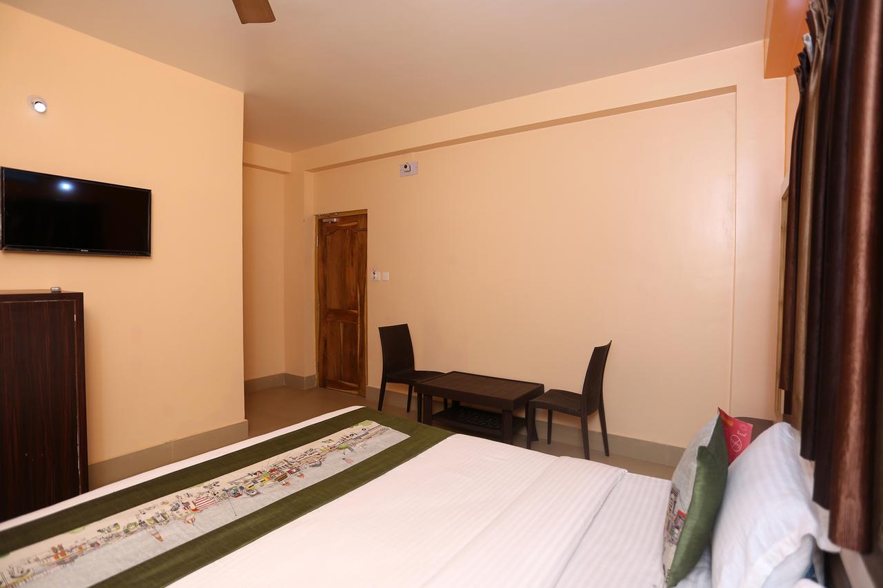 Krishna Residency Hotel Puri Eksteriør billede